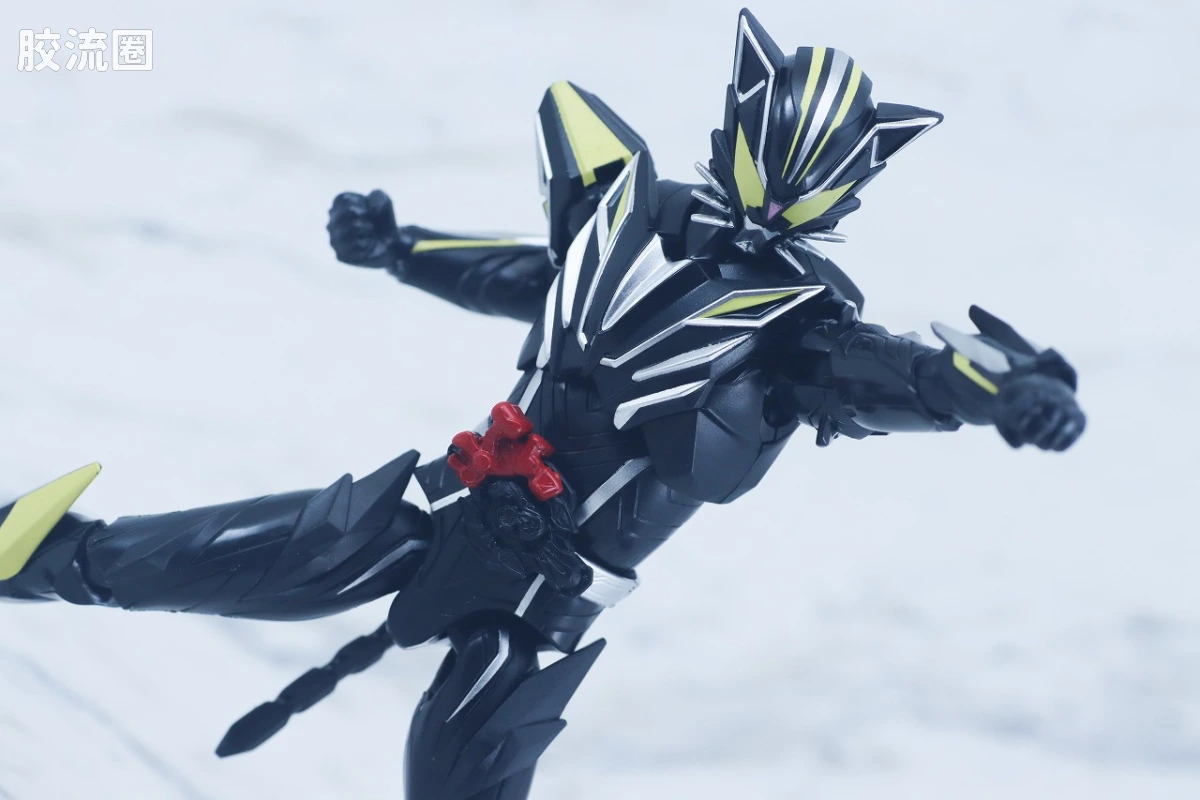 假面骑士超可动人偶/Action Figure null 假面骑士狸断 - 图片